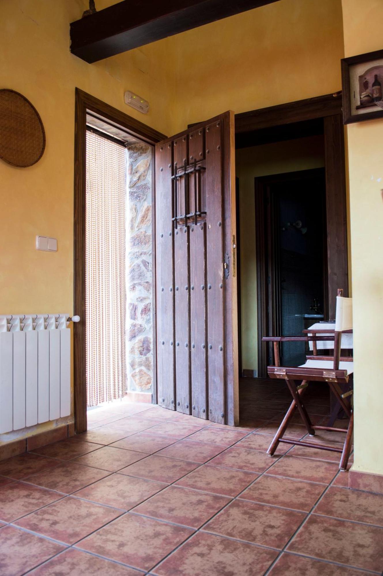 Apartamentos Rurales Alvado Tamajon エクステリア 写真